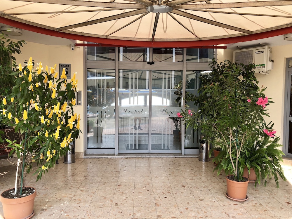 Central Plaza Studio