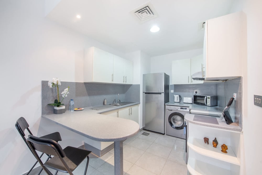 Prime Studio Stay in Barsha Heights
