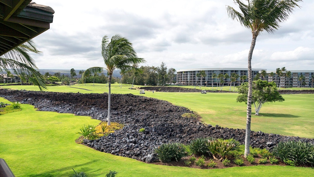 Spectacular Ocean Views Gold Member Golf Discounts Private Lanai! - Vrkcv