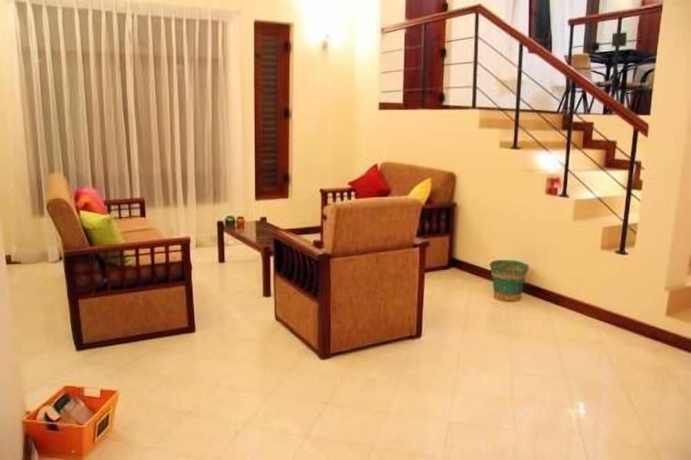 Saladura Villa