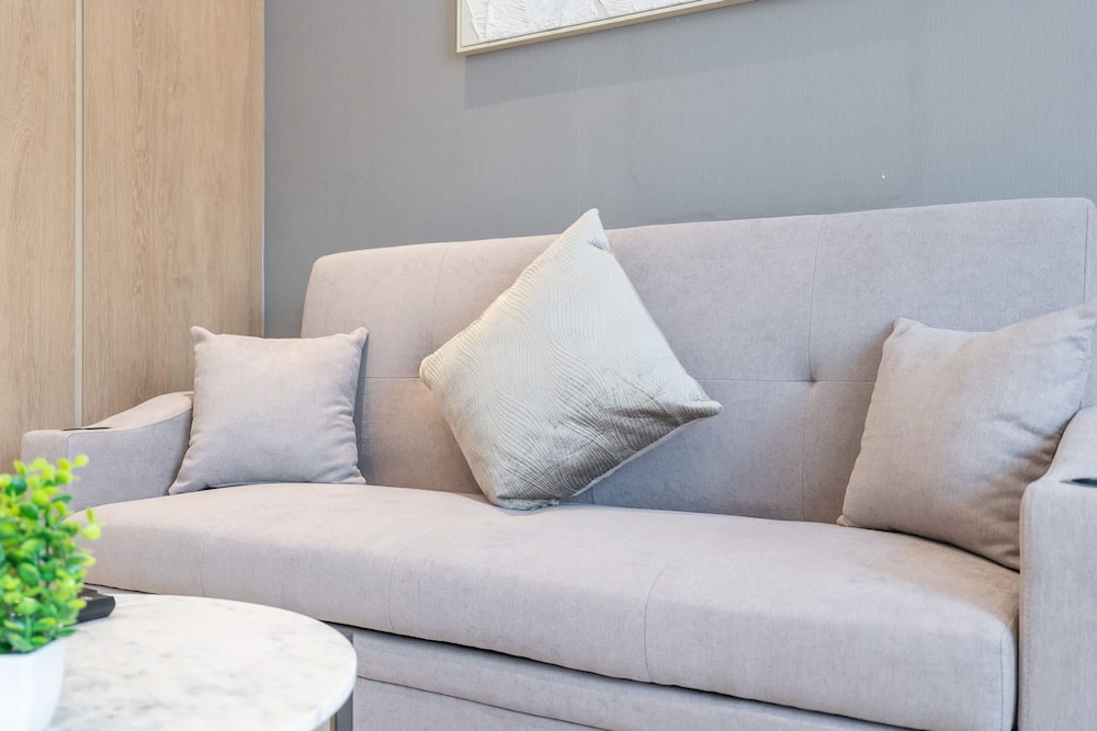 Spacious and Stunning Studio in The Heart of JVC