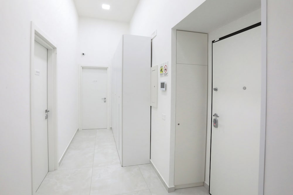 VivimiHome - CharmiNaples