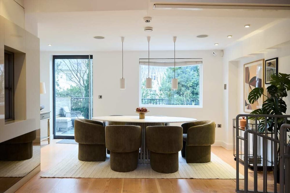 The Hamilton Gardens Hideaway - Modern 4bdr Home With Garden