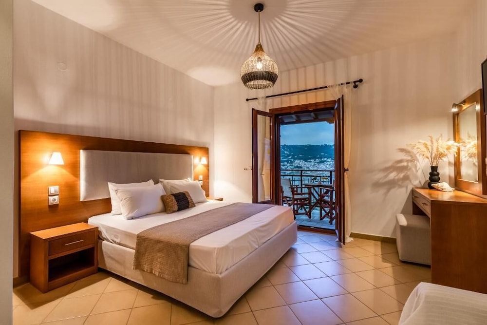 Evlalia Studios & Villas