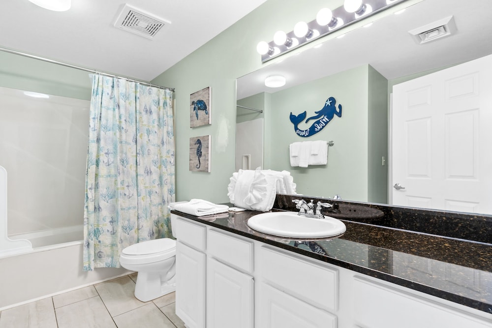 Calypso Beach Resort by Panhandle Getaways