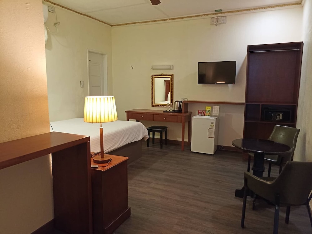 Olle Hotel