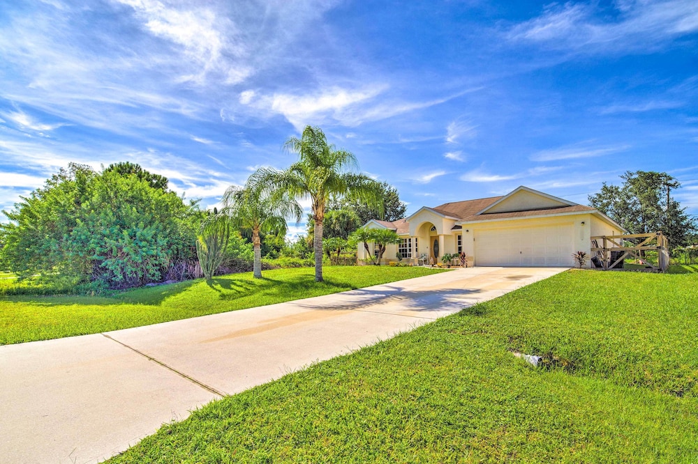 'banzai Palm Bay' Home Near Parks & Beaches! view 3