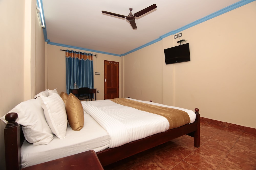 OYO 6711 Geojo Residency