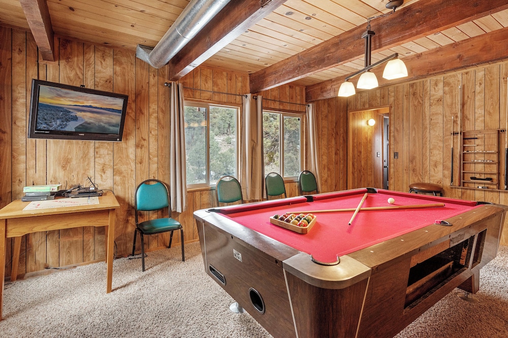 Forest Edge Retreat