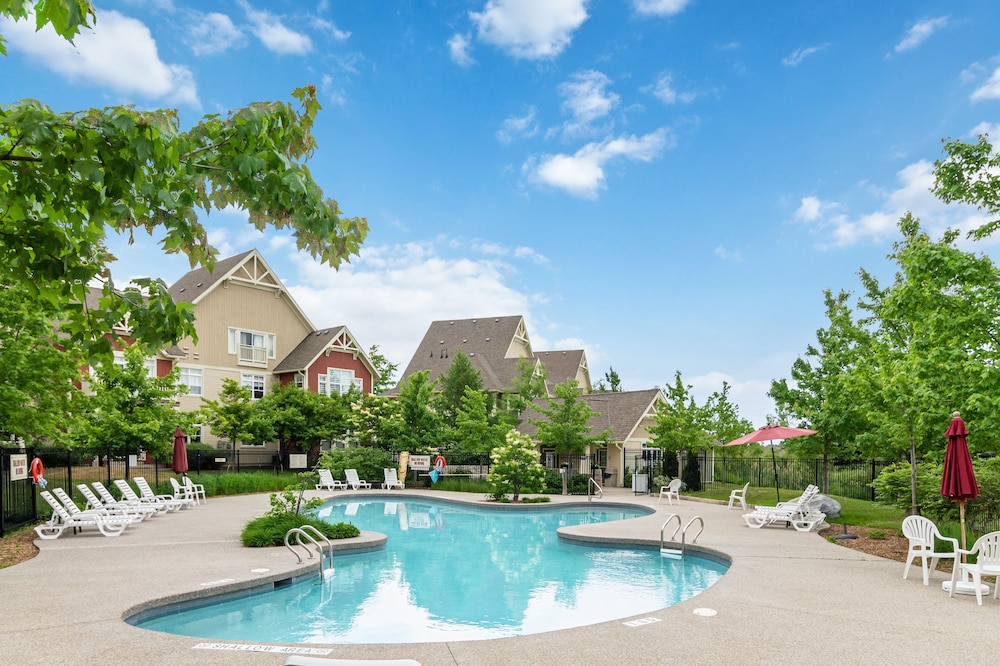 Rivergrass Condos