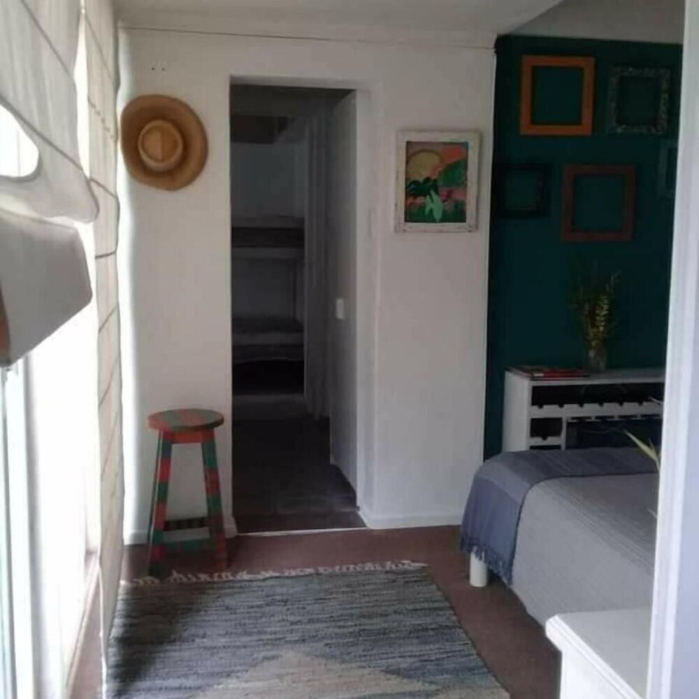 Dark Green House en Chacras de Coria