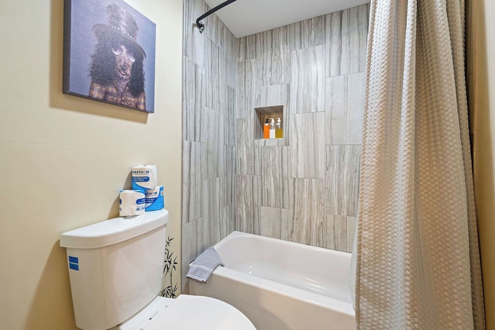 Bamboo Loft 6BR