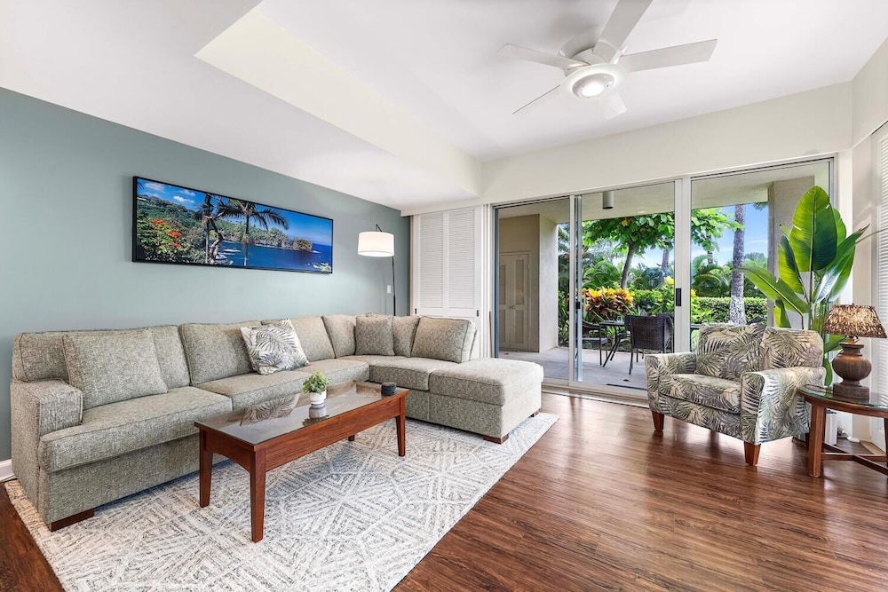 Concierge Included - Ground Floor - No Stairs & Lanai - Vrkcv