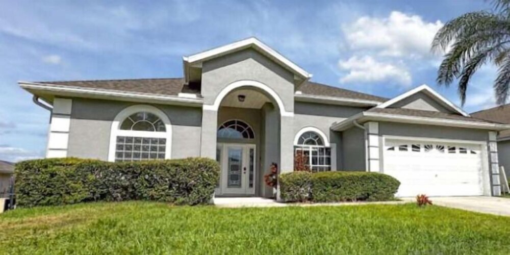 Free Welcome Pack - Private Pool - Near Parks - Image 2