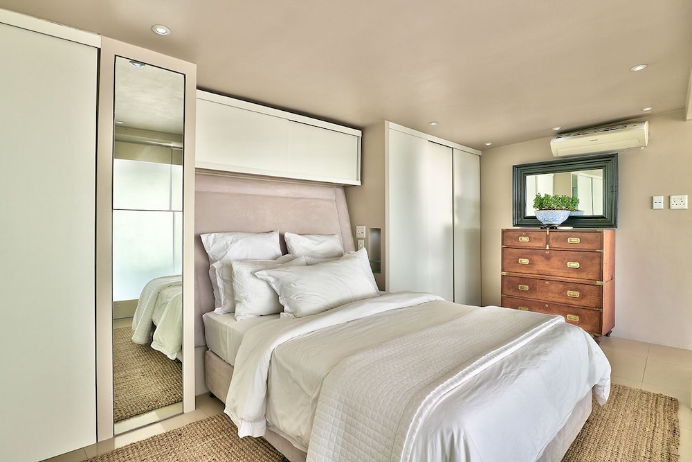 Clifton Bungalow view 5
