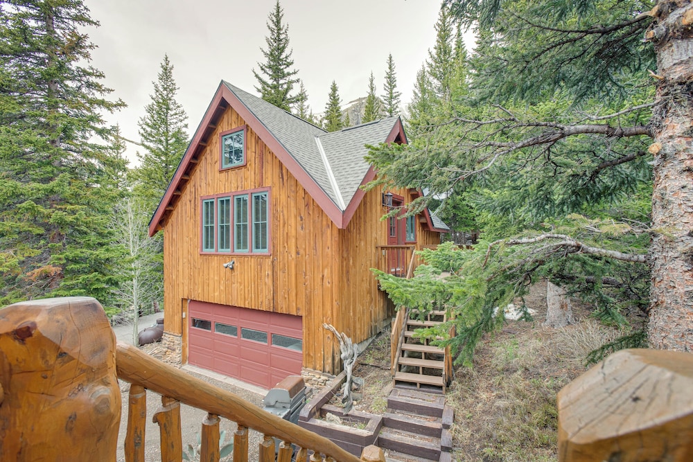 Idaho Springs Home w/ Amazing Mountain Views! view 5