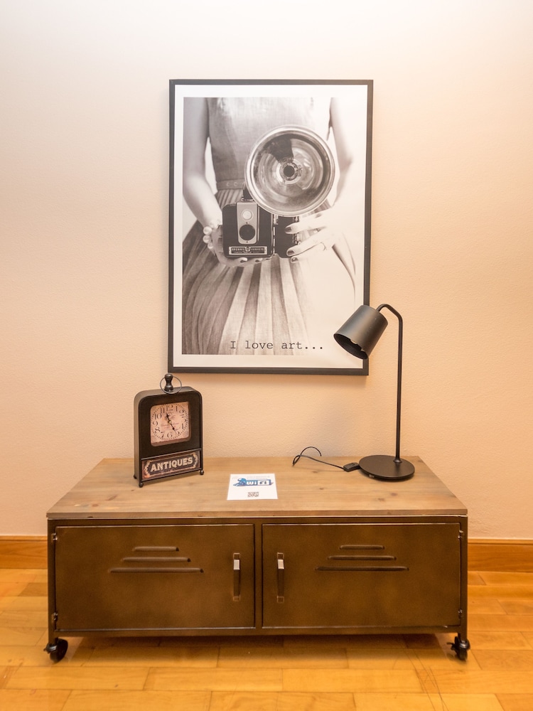 Gestión de Alojamientos Rooms - Guest House