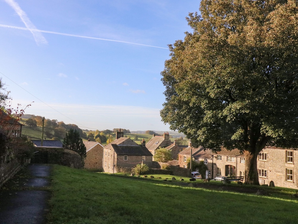 1A Lower Croft Street