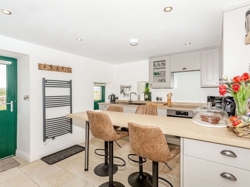 Pogles Wood Cottage