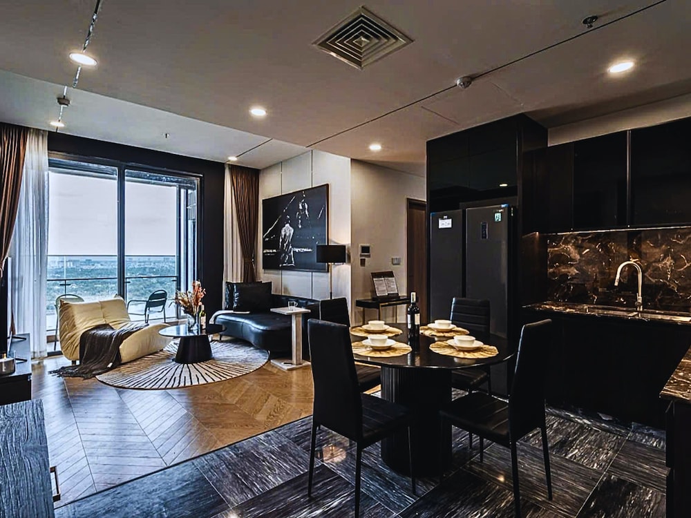 The Lumiere Luxury Citypoint ANGIA