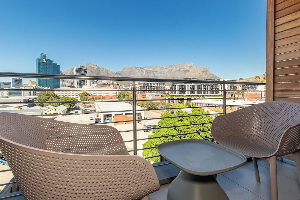 Docklands Deluxe Apartments by ITC Hospitality