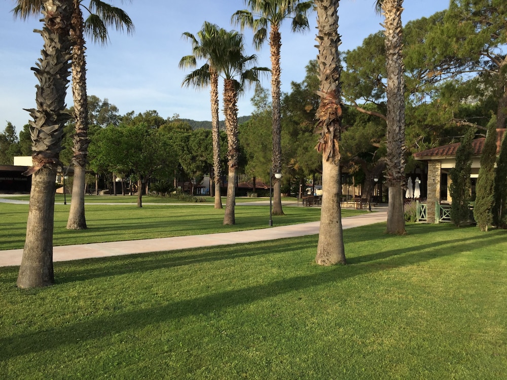 Champion Holiday Village - All Inclusive