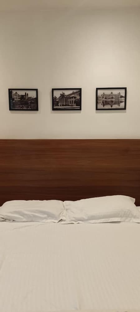 OrangeBricks Boutique Guest House