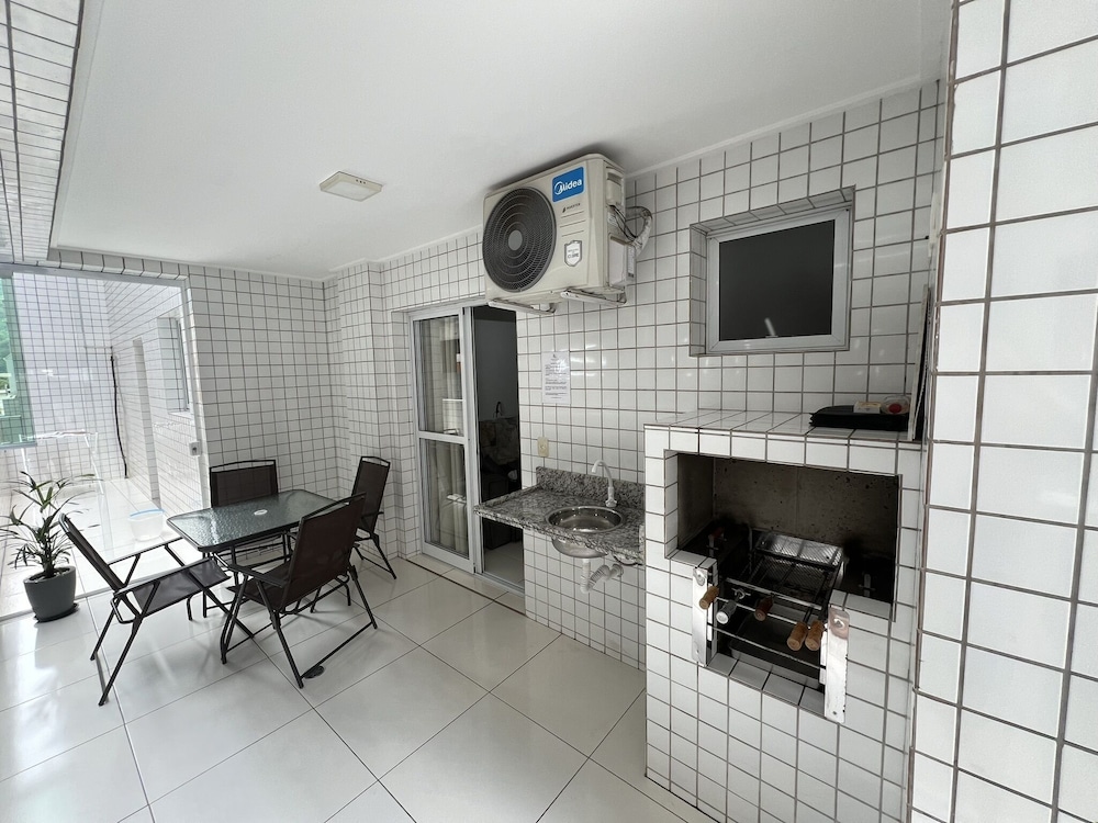 SUMMER APARTAMENTOS PRAIA GRANDE