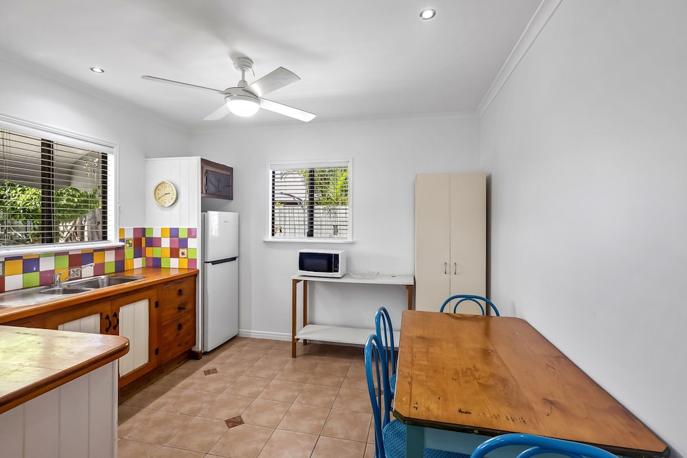 The Little Blue Shack - Marcoola Granny Flat