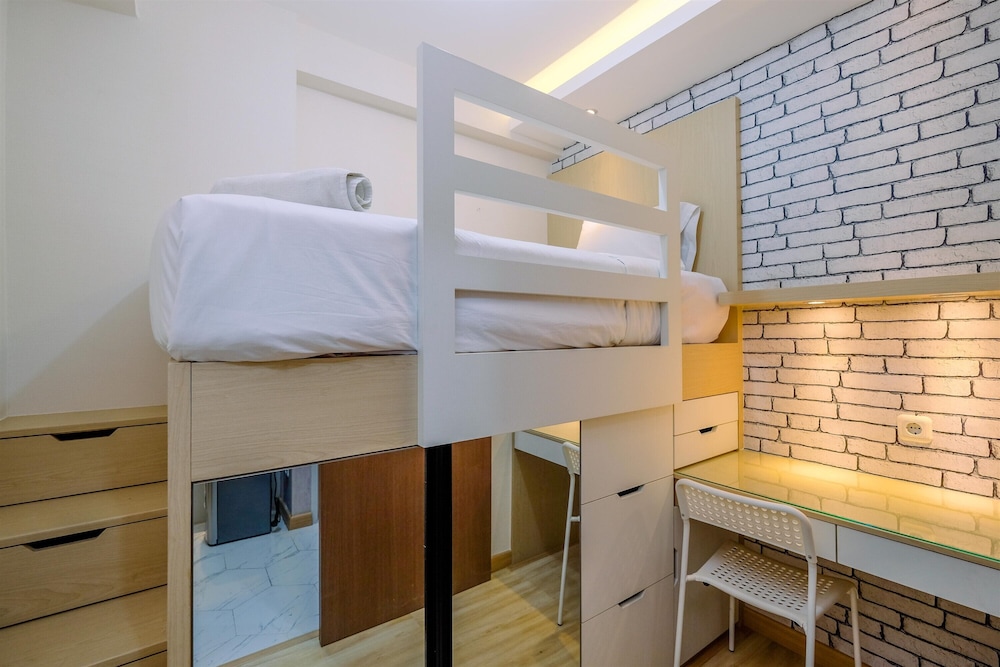 Nice and Comfortable 2BR at Podomoro Golf View Apartment