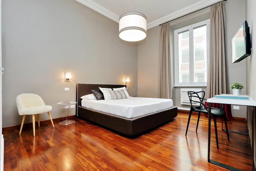 Rm-h501-pale6d2 Monti Apartments - M8