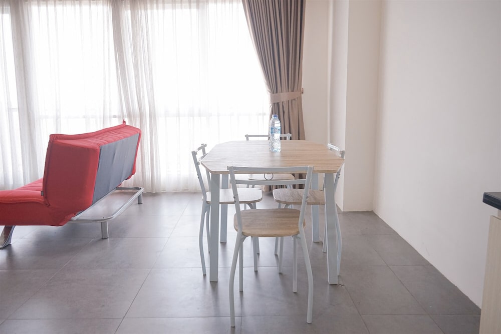 Great Choice 2Br At Bintaro Icon Apartment