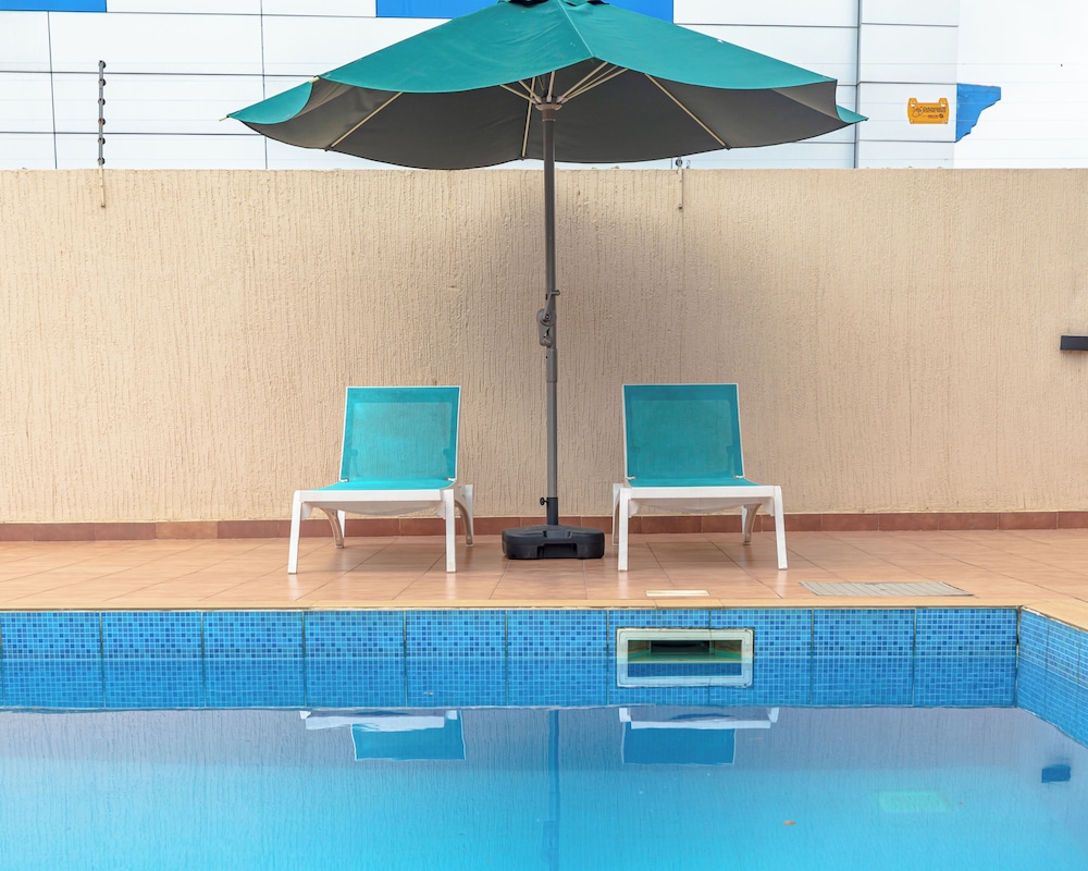 Libi Apartment-BlueWaters Property