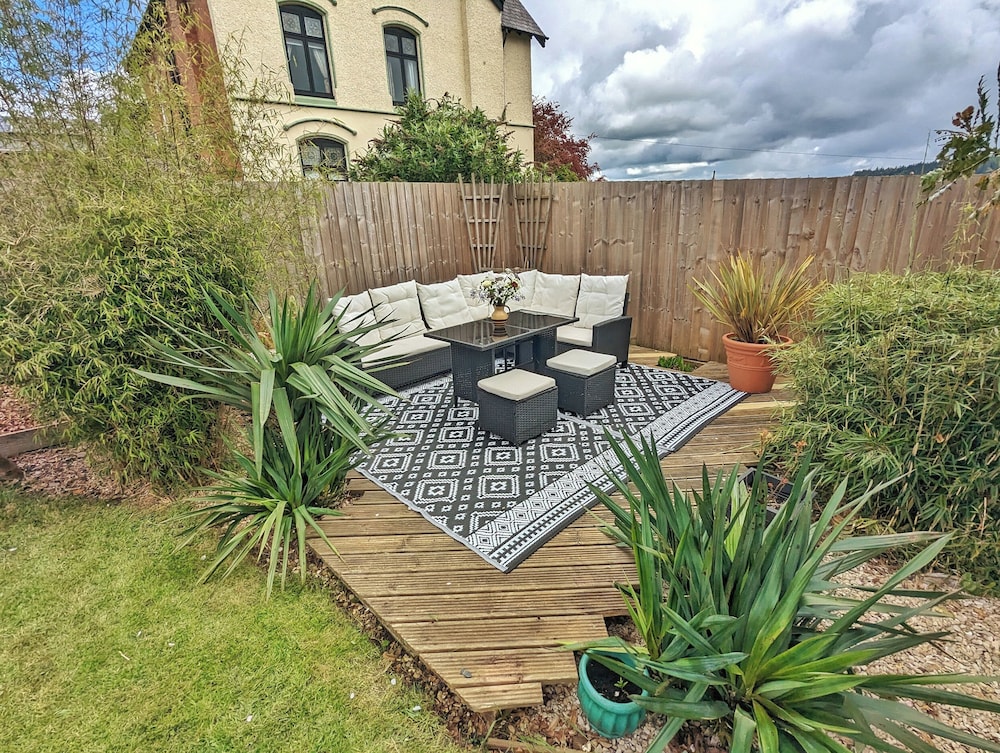 Laurgeths House