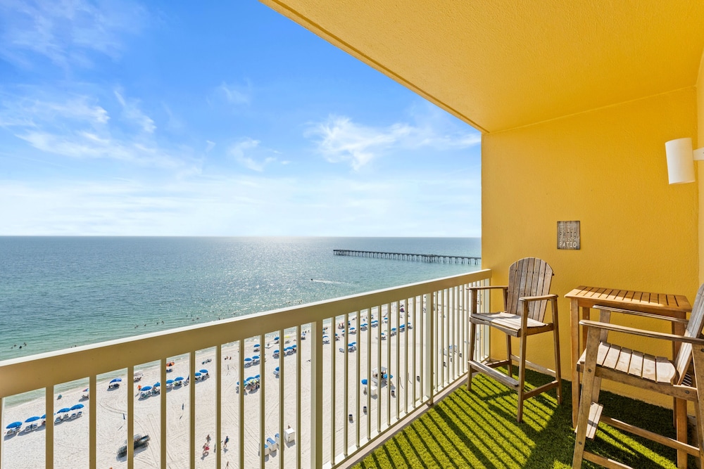 Calypso Beach Resort by Panhandle Getaways