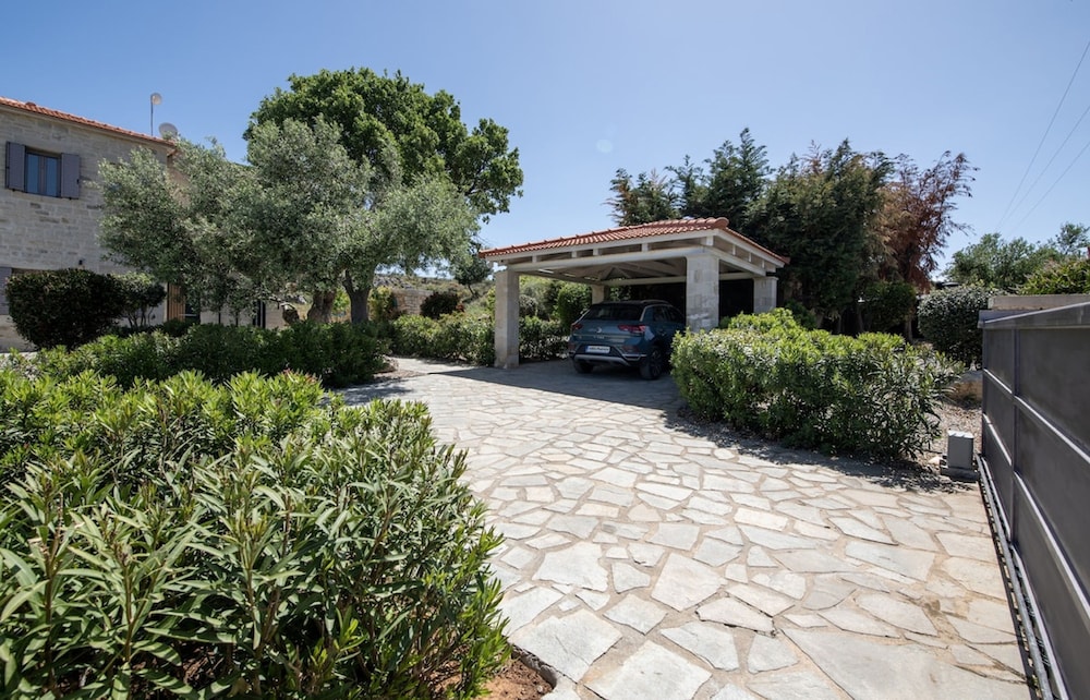 Villa Aurora Luxurius Living