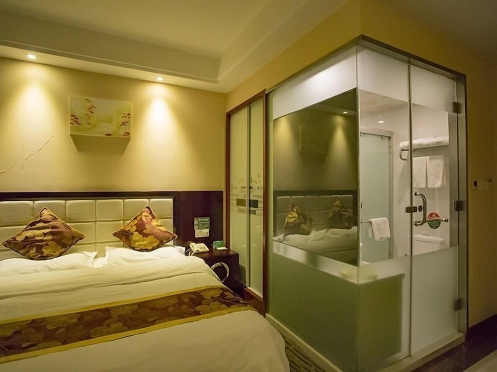 GreenTree Alliance Chuzhou Laian County Development District Jingyi Road Hotel.