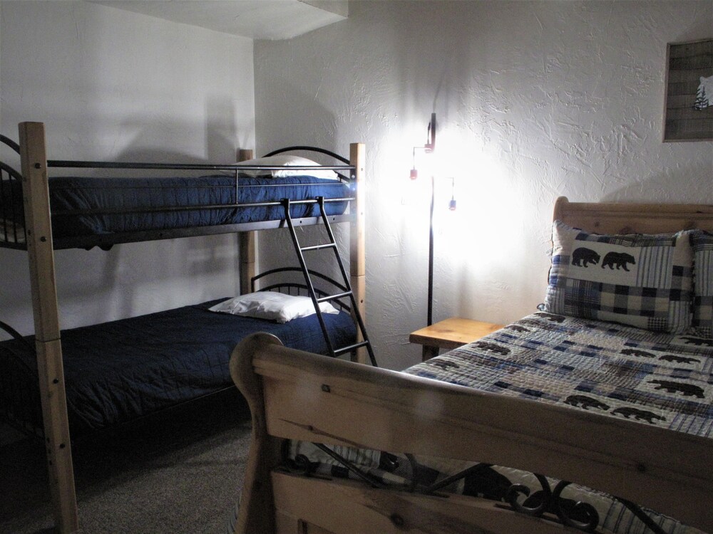 Snow Summit Townhouse Rentals & Sales