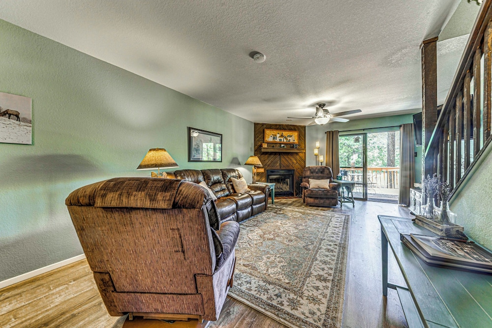 15 Mi to Ski Apache: Getaway w/ Balcony in Ruidoso
