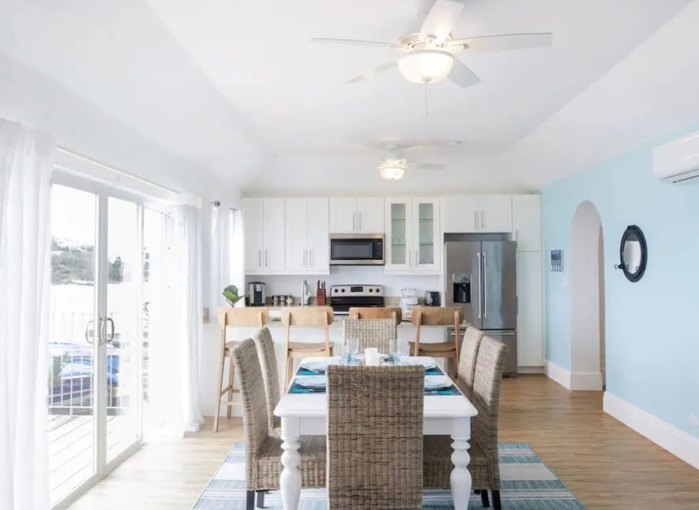 Modern Apartment St.Georges Bermuda, photo 13