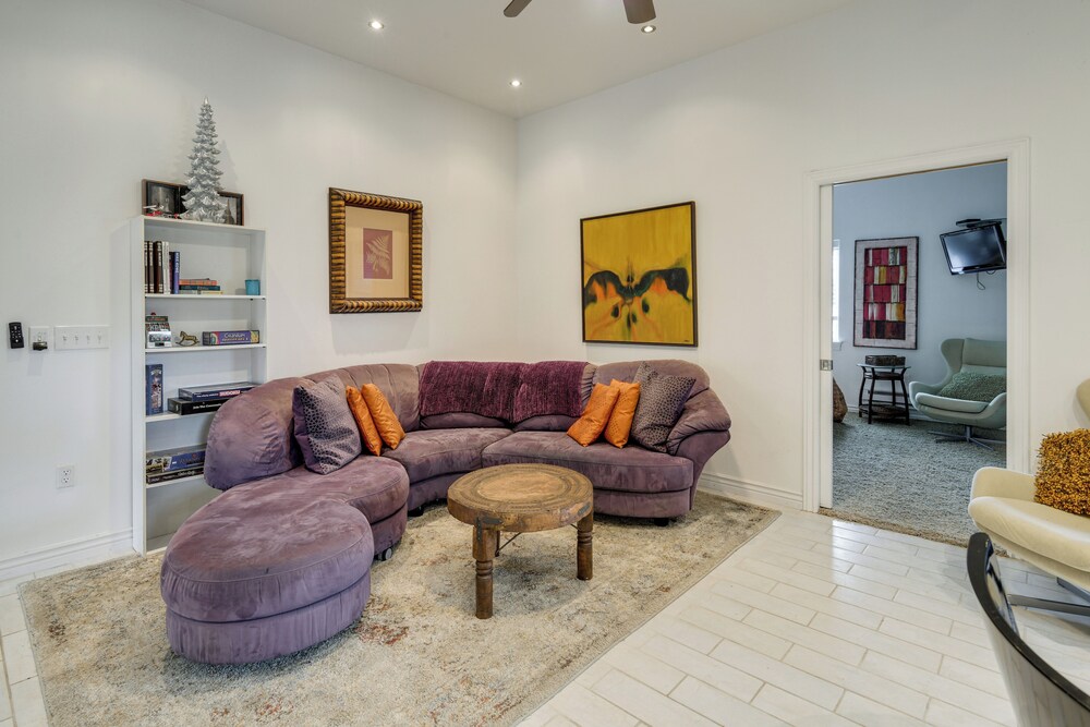 11 Mi to Bear World: Riverfront Getaway in Rigby