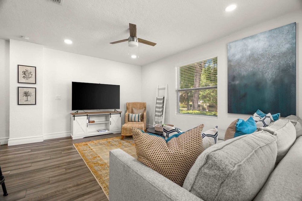NEW Soho Home - Perfect Space for Families