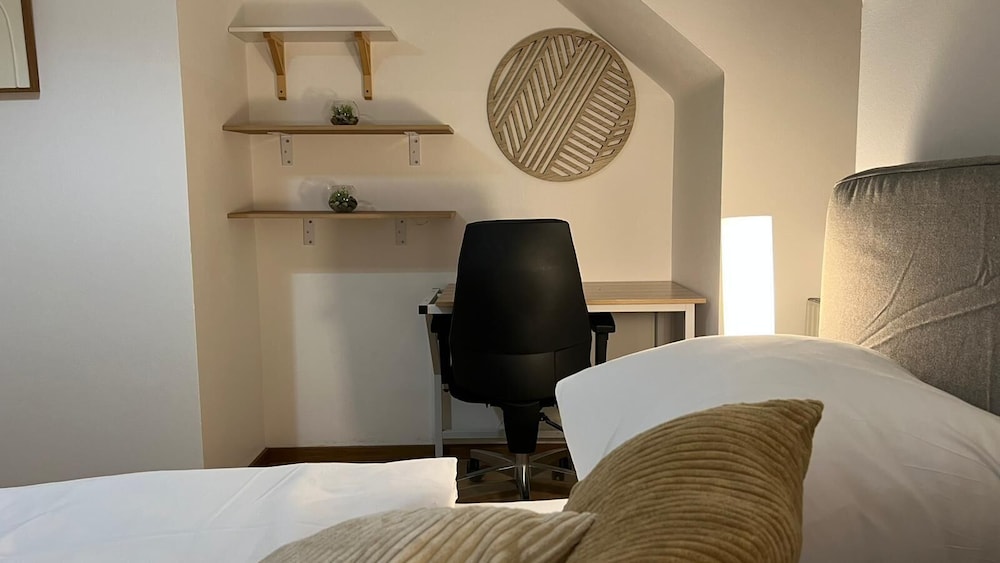 Cozy Room With Balcony Near Rennweg