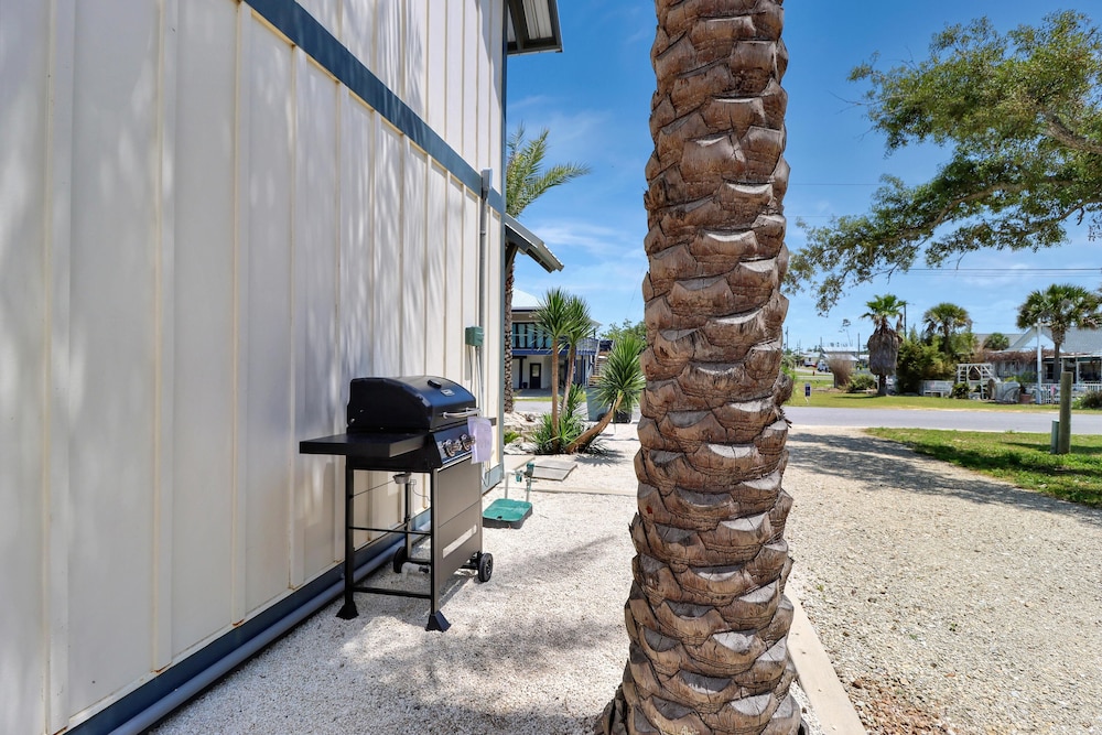 Sugar Sand Cottage B