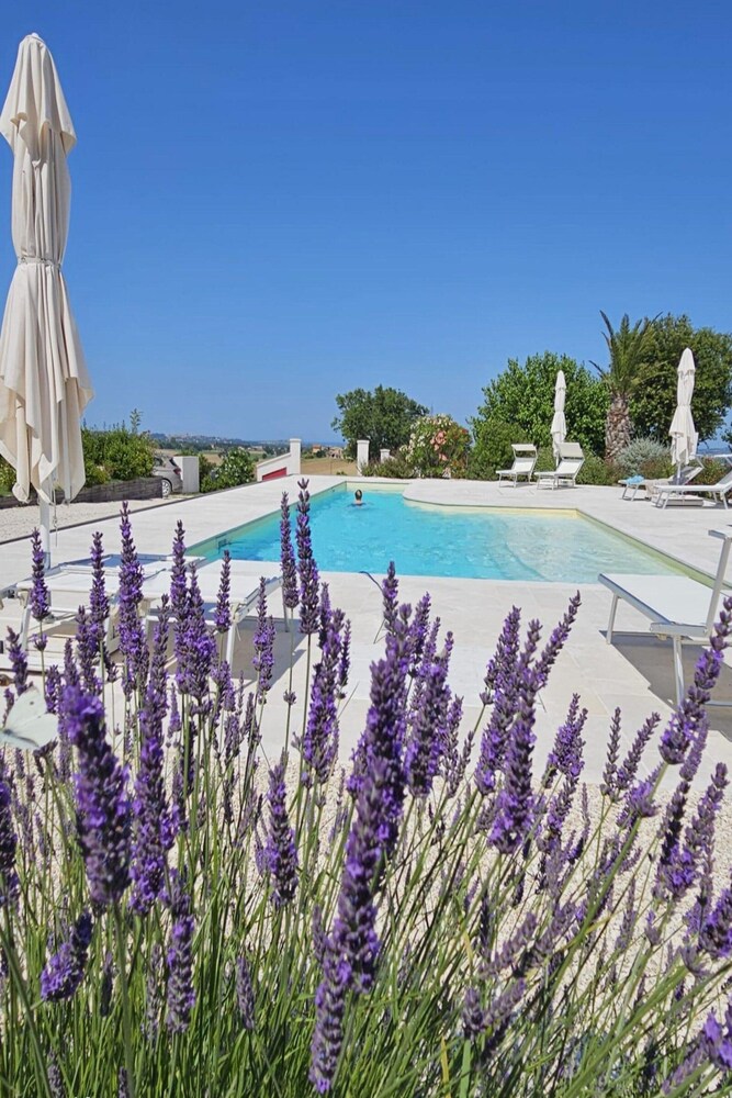 Manor in Marche With Pool Near Adriatic