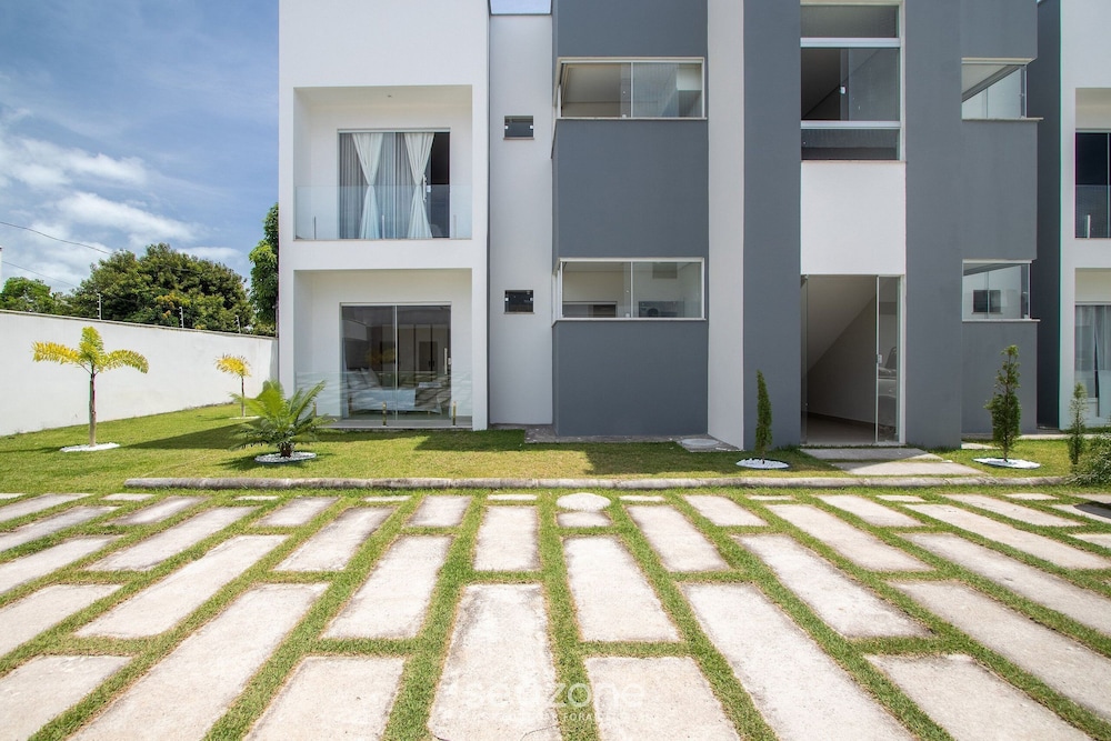 Apartments Near Muta Beach, BA - Rfms