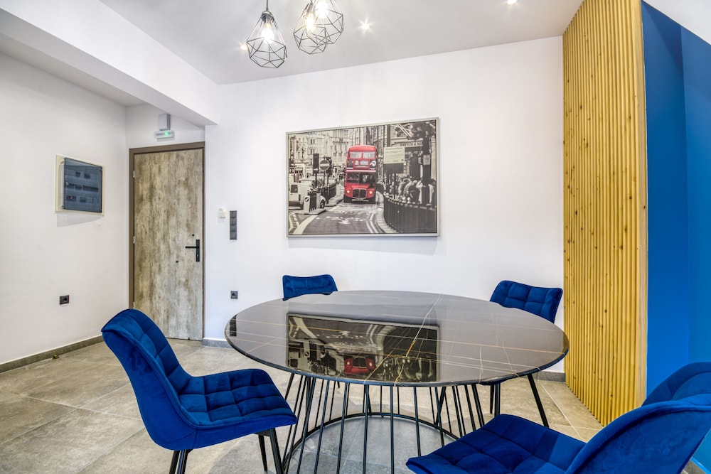 meeting & event spaces
