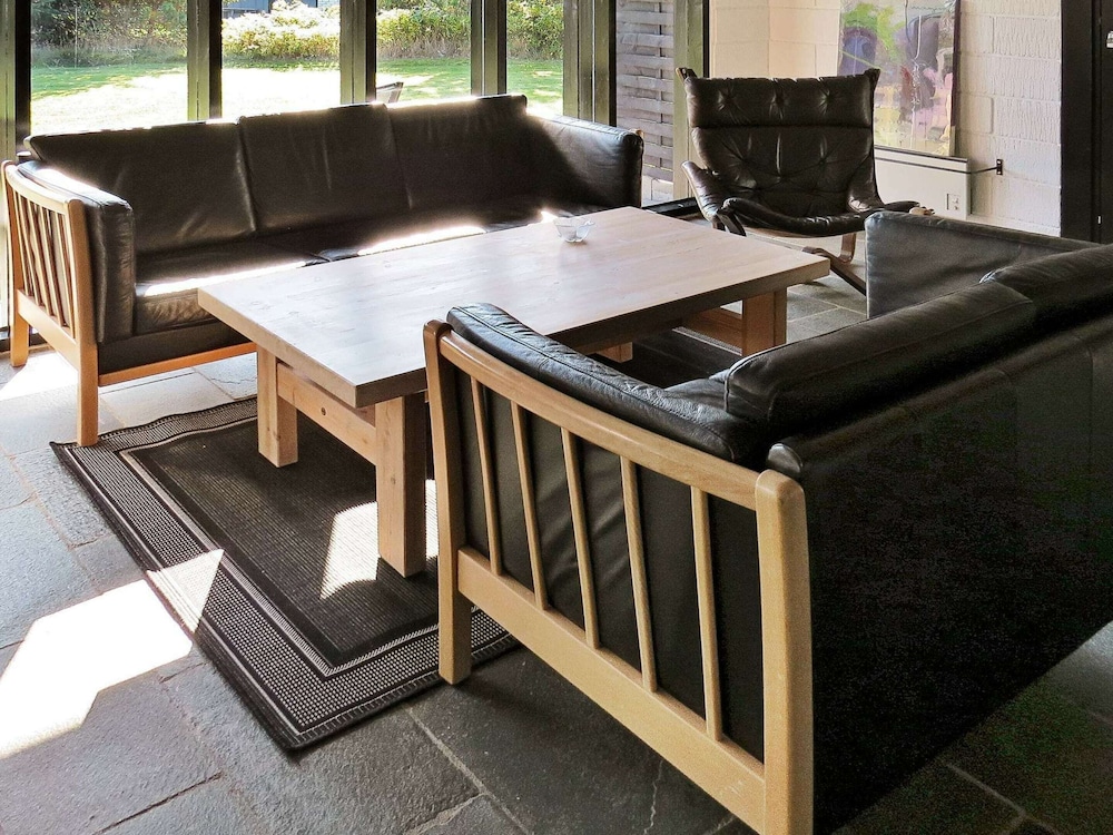 Classic Holiday Home in Hals near Sea view 3