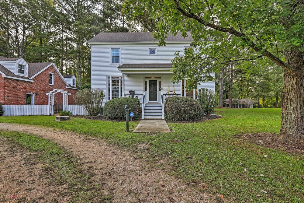 Newnan Retreat on 95 Acres: Hike, Bike & More view 2