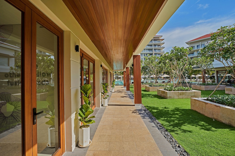 Vacation Homes Pool Villa